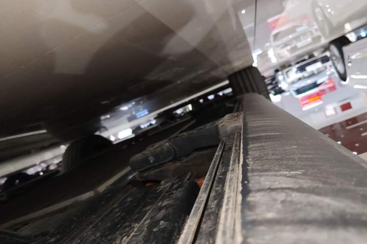 Used Li Auto L9 2022 Max model Left Side Sill
