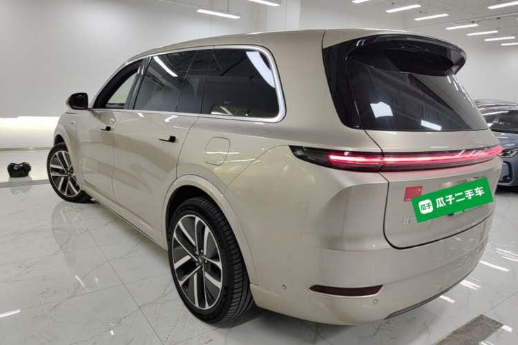 Used Li Auto L9 2022 Max model Rear Left 45 Deg