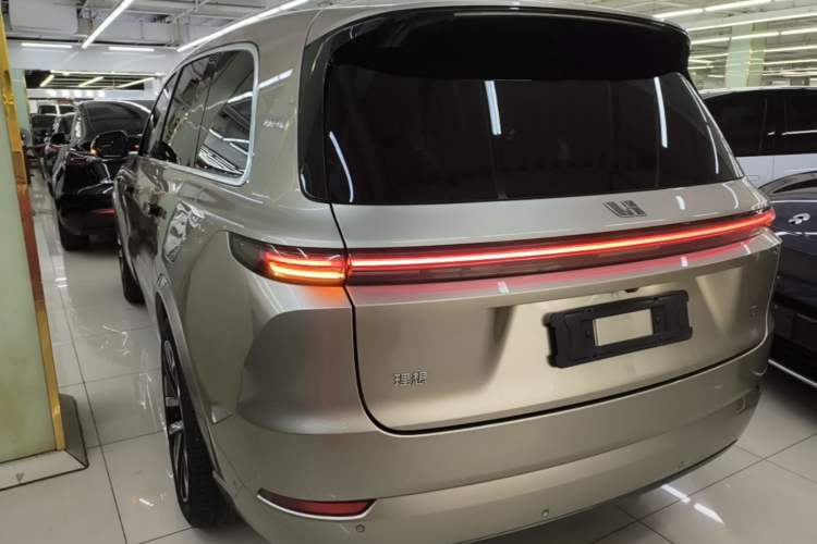 Used Li Auto L9 2022 Max model Rear Left 45 Deg
