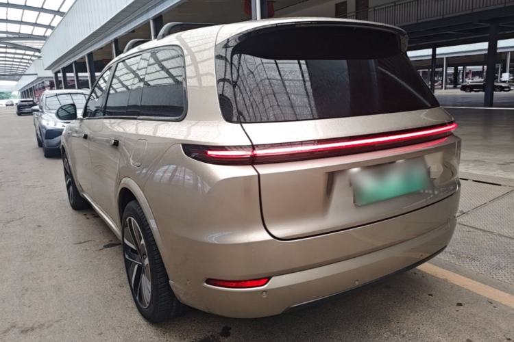 Used Li Auto L9 2022 Max model Rear Left 45 Deg