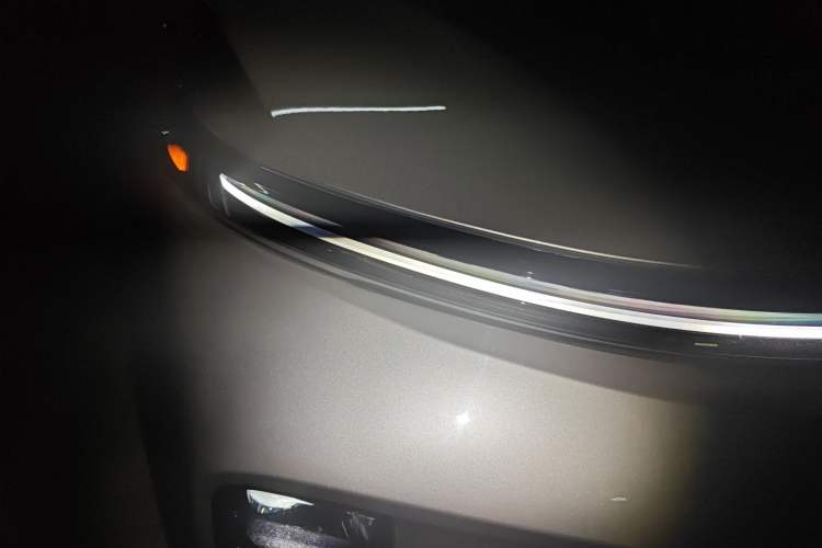 Used Li Auto L9 2022 Max model Right Front Headlight
