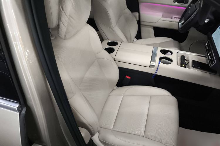 Used Li Auto L9 2022 Max model Right Front Seat