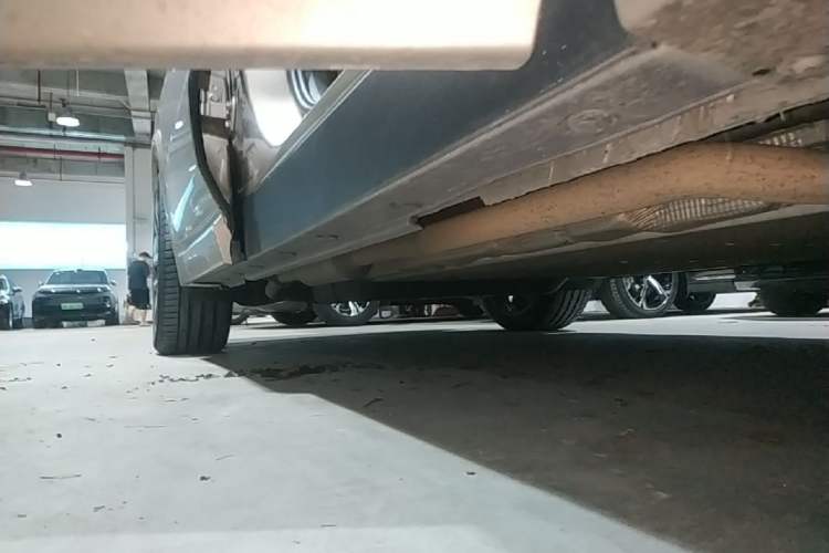 Used Li Auto L9 2022 Max model Right Side Sill