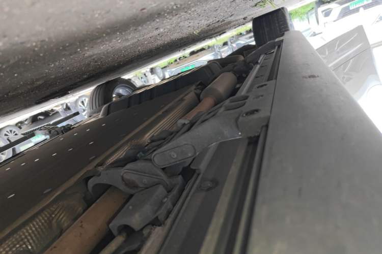 Used Li Auto L9 2022 Max model Right Side Sill