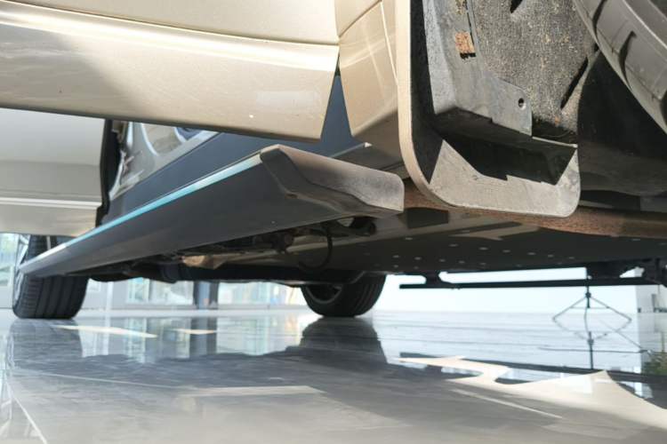 Used Li Auto L9 2022 Max model Right Side Sill
