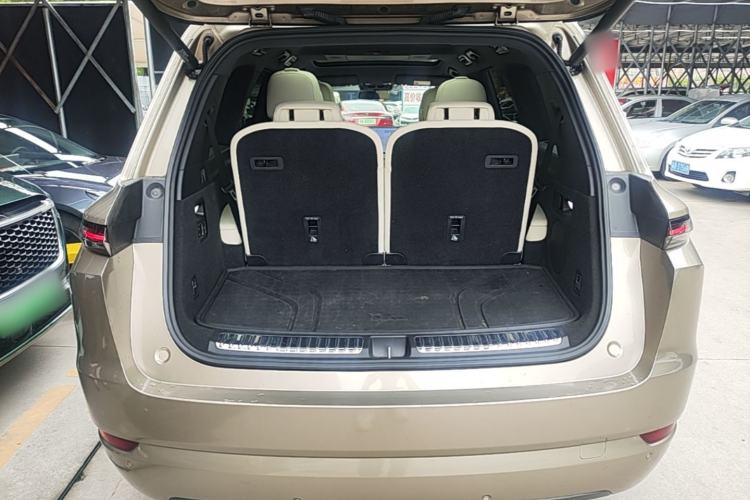 Used Li Auto L9 2022 Max model Trunk