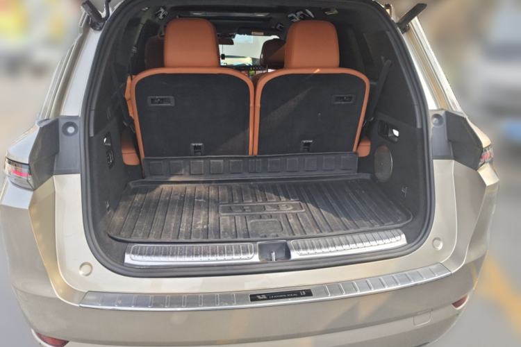 Used Li Auto L9 2022 Max model Trunk