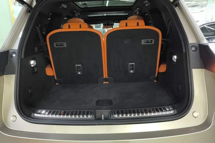 Used Li Auto L9 2022 Max model Trunk