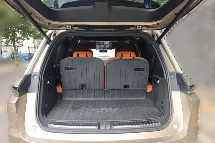 Used Li Auto L9 2022 Max model Trunk