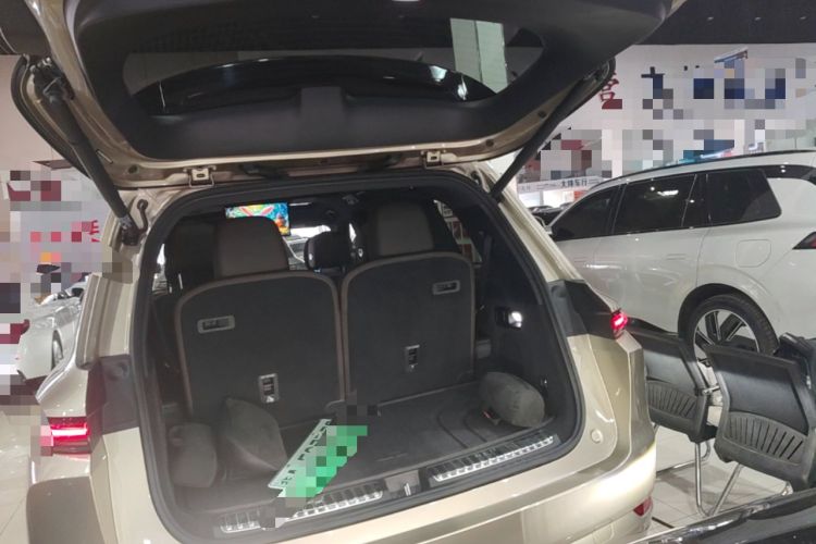 Used Li Auto L9 2022 Max model Trunk