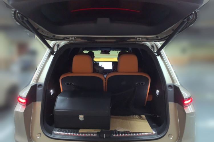 Used Li Auto L9 2022 Max model Trunk