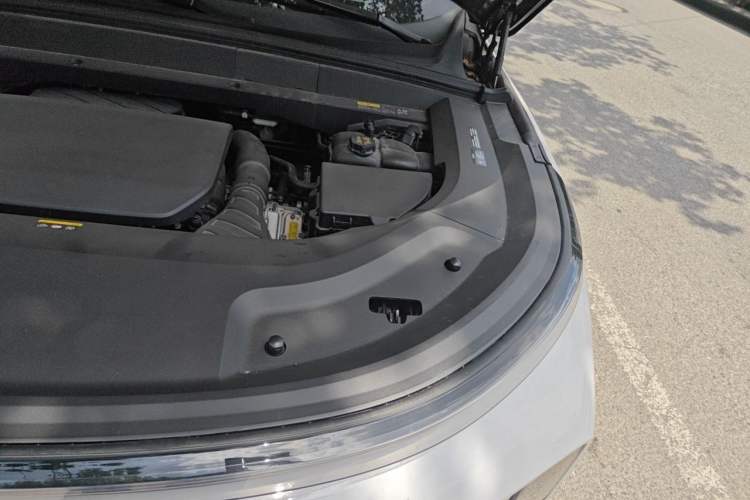 Used Li Auto L9 2022 Max model Engine Bay Left