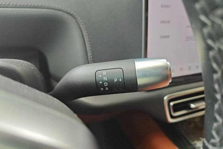 Used Li Auto L9 2022 Max model Gear Lever