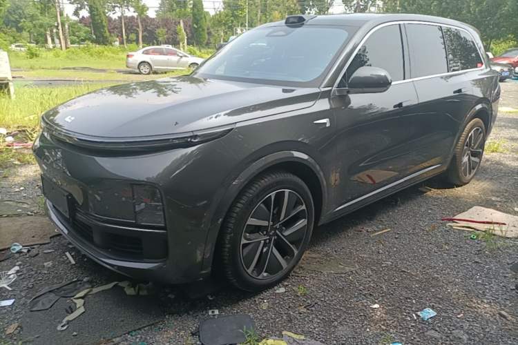 Used Li Auto L9 2022 Max model Guazi used car, China used car export, Used car for sale, Used cars, Cheapest cars for sale