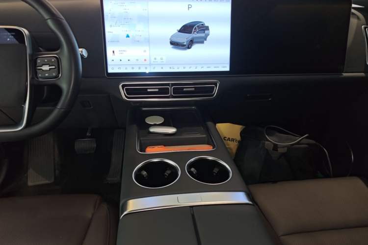 Used Li Auto L9 2022 Max model Audio And AC Panel