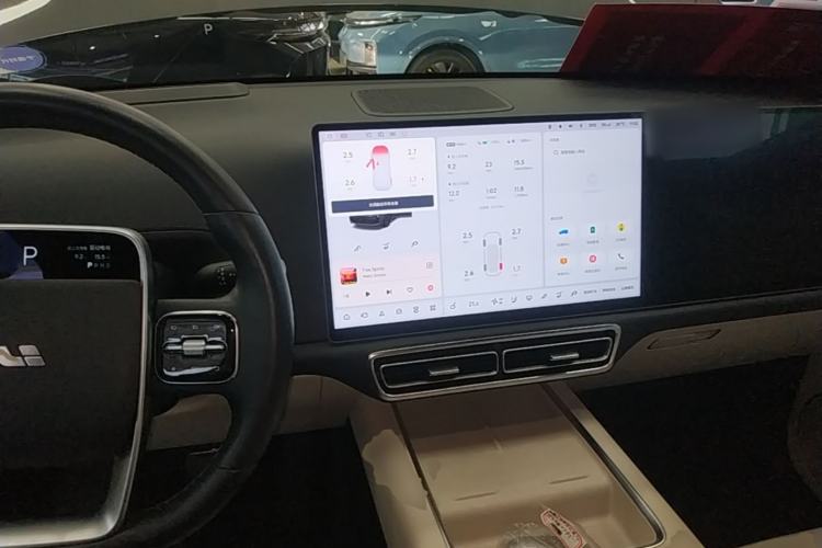 Used Li Auto L9 2022 Max model Center Console