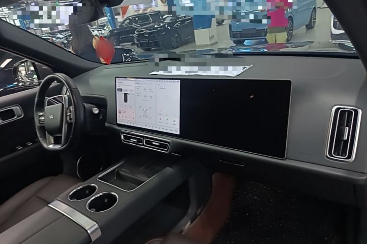 Used Li Auto L9 2022 Max model Center Console