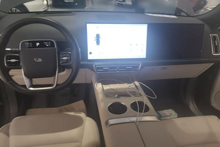 Used Li Auto L9 2022 Max model Center Console