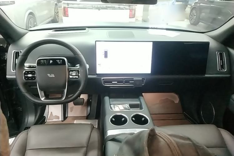 Used Li Auto L9 2022 Max model Center Console