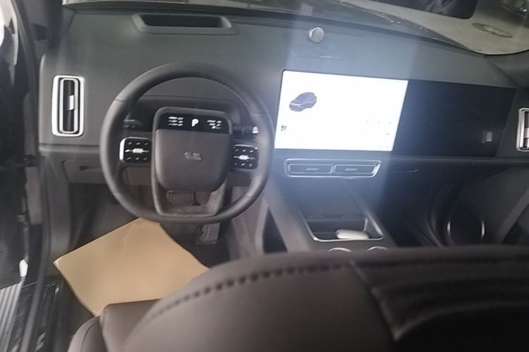 Used Li Auto L9 2022 Max model Center Console