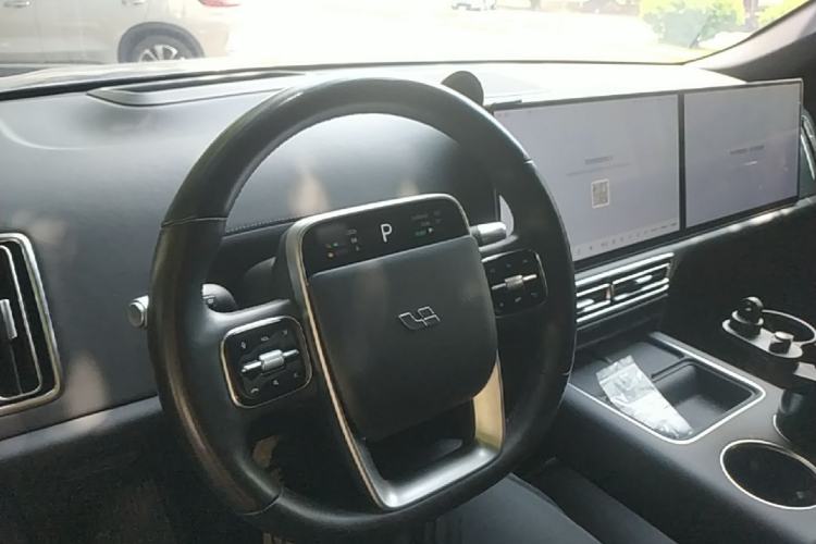 Used Li Auto L9 2022 Max model Center Console
