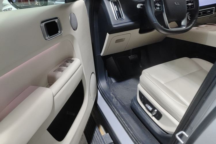 Used Li Auto L9 2022 Max model Driver Seat