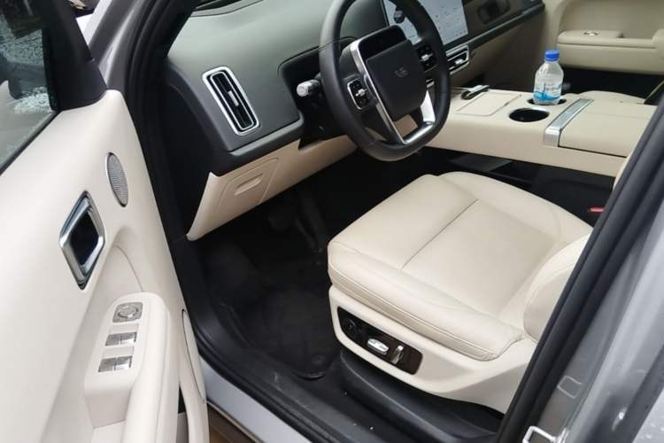 Used Li Auto L9 2022 Max model Driver Seat