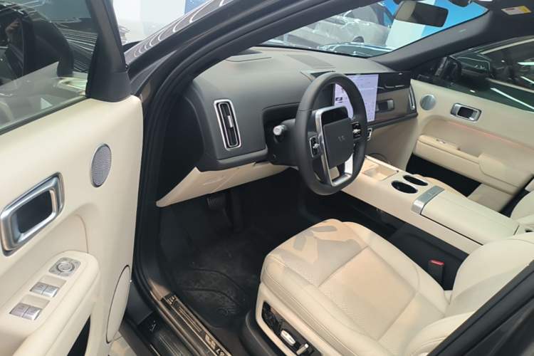 Used Li Auto L9 2022 Max model Driver Seat