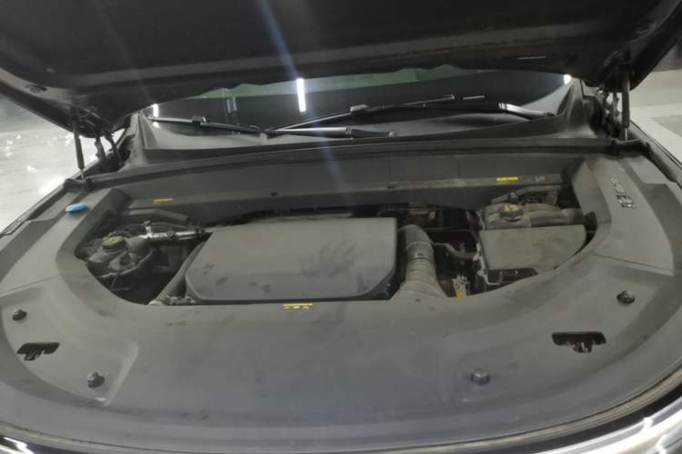 Used Li Auto L9 2022 Max model Engine Bay