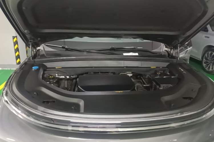 Used Li Auto L9 2022 Max model Engine Bay