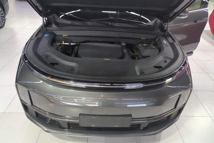 Used Li Auto L9 2022 Max model Engine Bay