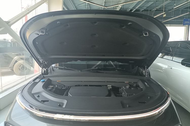 Used Li Auto L9 2022 Max model Engine Bay