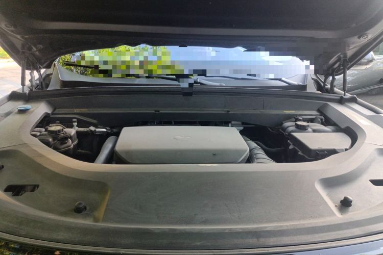 Used Li Auto L9 2022 Max model Engine Bay