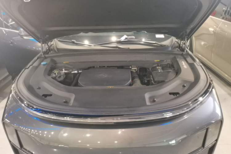 Used Li Auto L9 2022 Max model Engine Bay