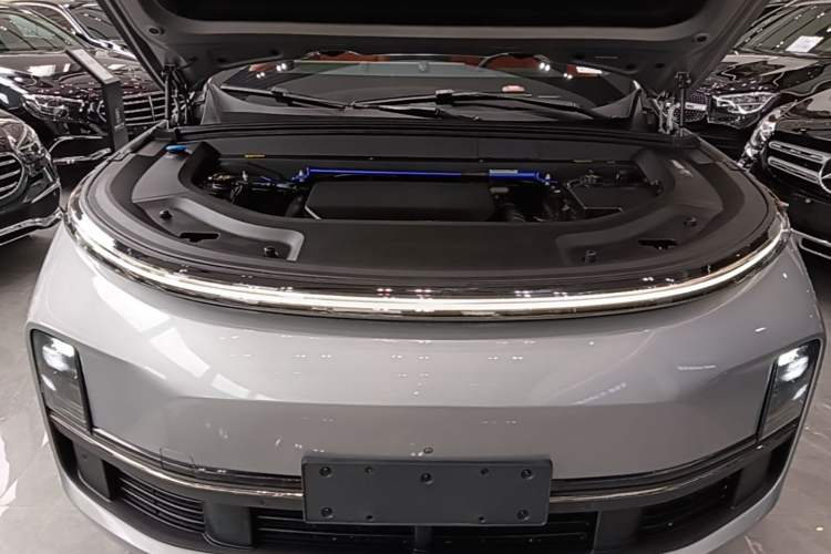 Used Li Auto L9 2022 Max model Engine Bay