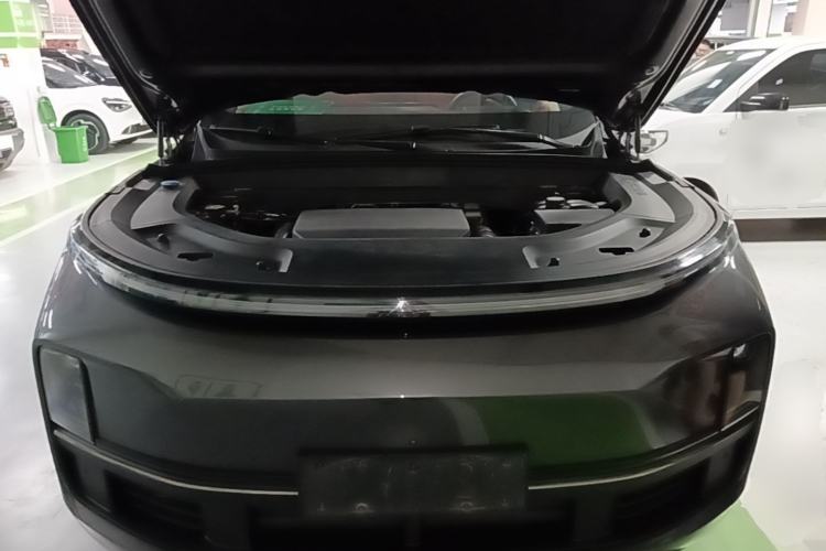 Used Li Auto L9 2022 Max model Engine Bay