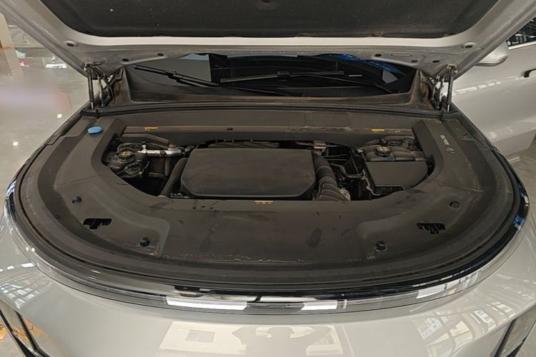 Used Li Auto L9 2022 Max model Engine Bay