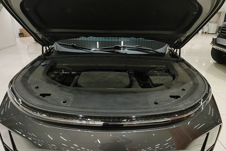 Used Li Auto L9 2022 Max model Engine Bay