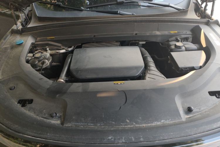Used Li Auto L9 2022 Max model Engine Bay