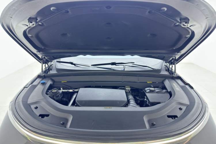Used Li Auto L9 2022 Max model Engine Bay