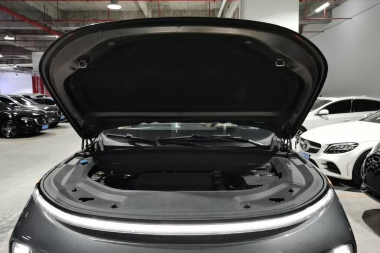 Used Li Auto L9 2022 Max model Engine Bay