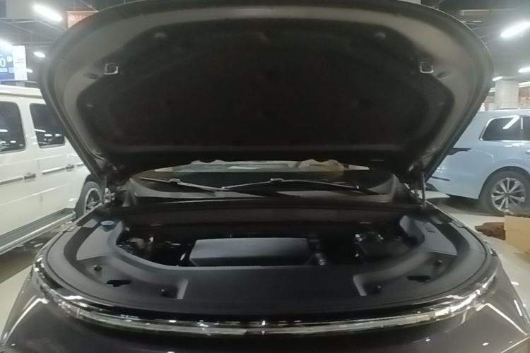 Used Li Auto L9 2022 Max model Engine Bay