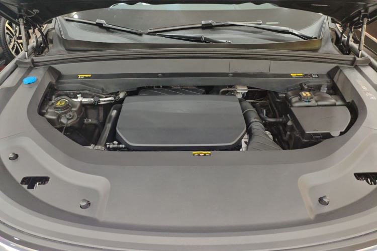 Used Li Auto L9 2022 Max model Engine Bay