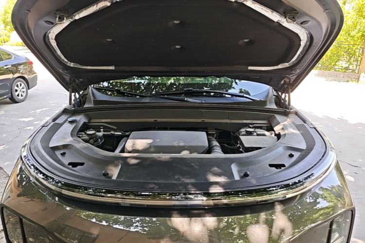 Used Li Auto L9 2022 Max model Engine Bay