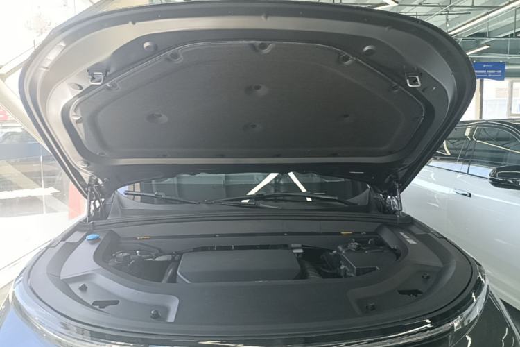 Used Li Auto L9 2022 Max model Engine Bay