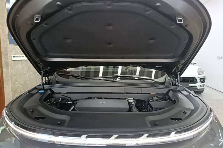 Used Li Auto L9 2022 Max model Engine Bay