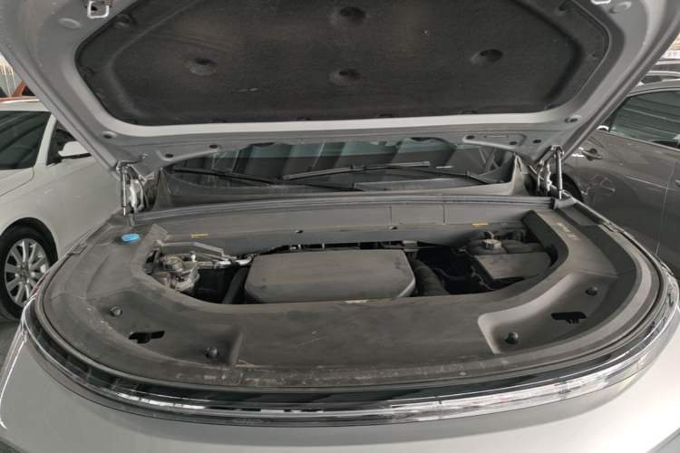 Used Li Auto L9 2022 Max model Engine Bay