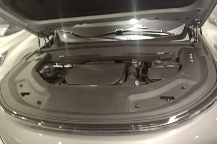 Used Li Auto L9 2022 Max model Engine Bay