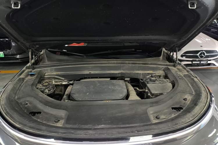 Used Li Auto L9 2022 Max model Engine Bay