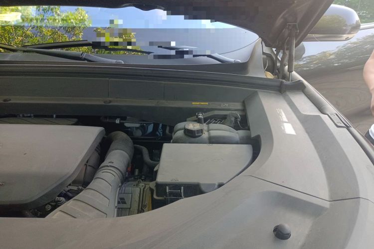 Used Li Auto L9 2022 Max model Engine Bay Left